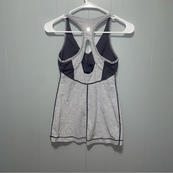 Lululemon Gray and White Stripe Racerback Keyhole Tank Top Size 6 - Picture 4 of 8